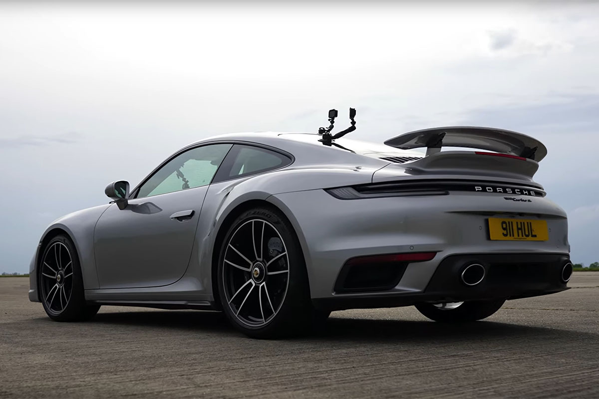 Todo un Porsche 911 Turbo S listo para acelerar