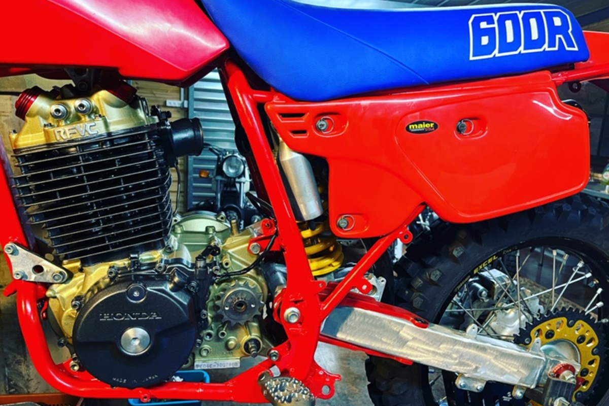 Honda XR600R 1997 Restomod