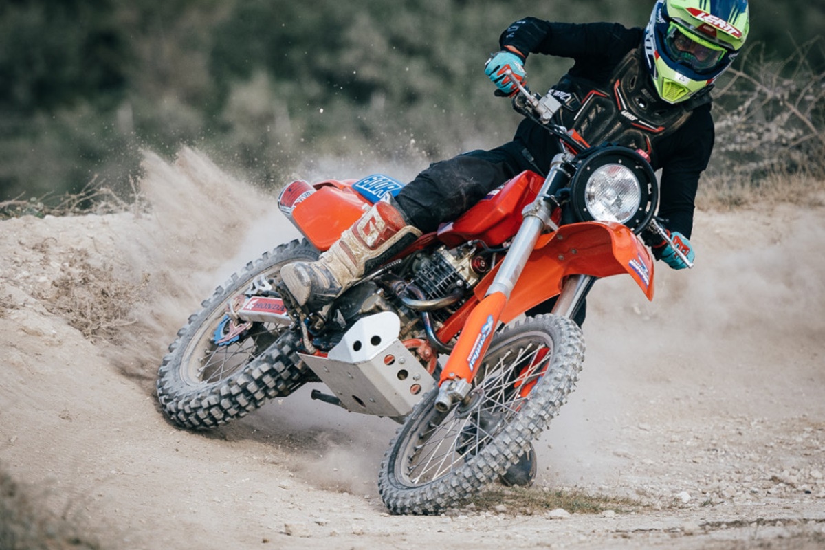 Honda XR600R 1997 Restomod