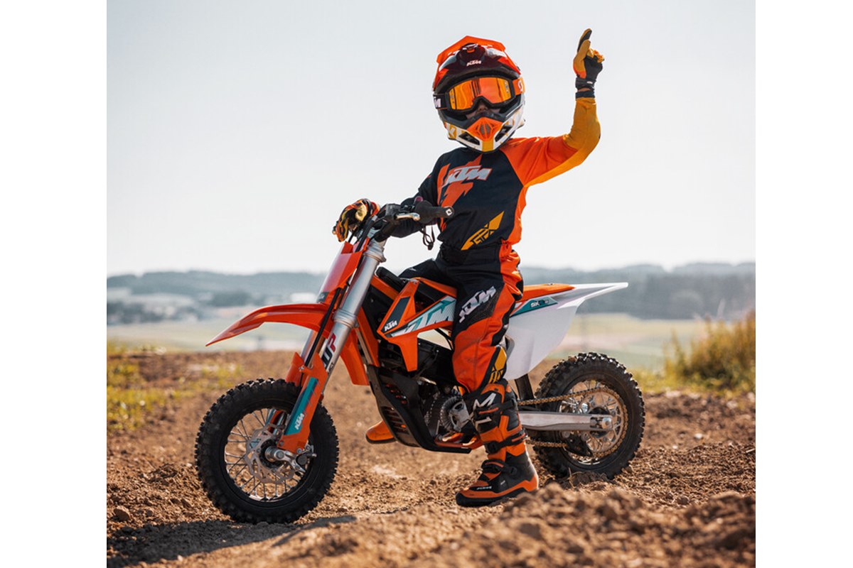 Nueva  KTM SX-E 3