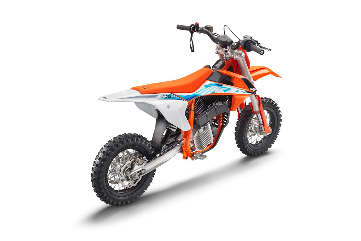 Nueva  KTM SX-E 3
