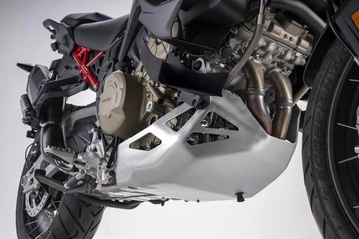 my23_ducati_multistradav4_rally_196_uc437446_high