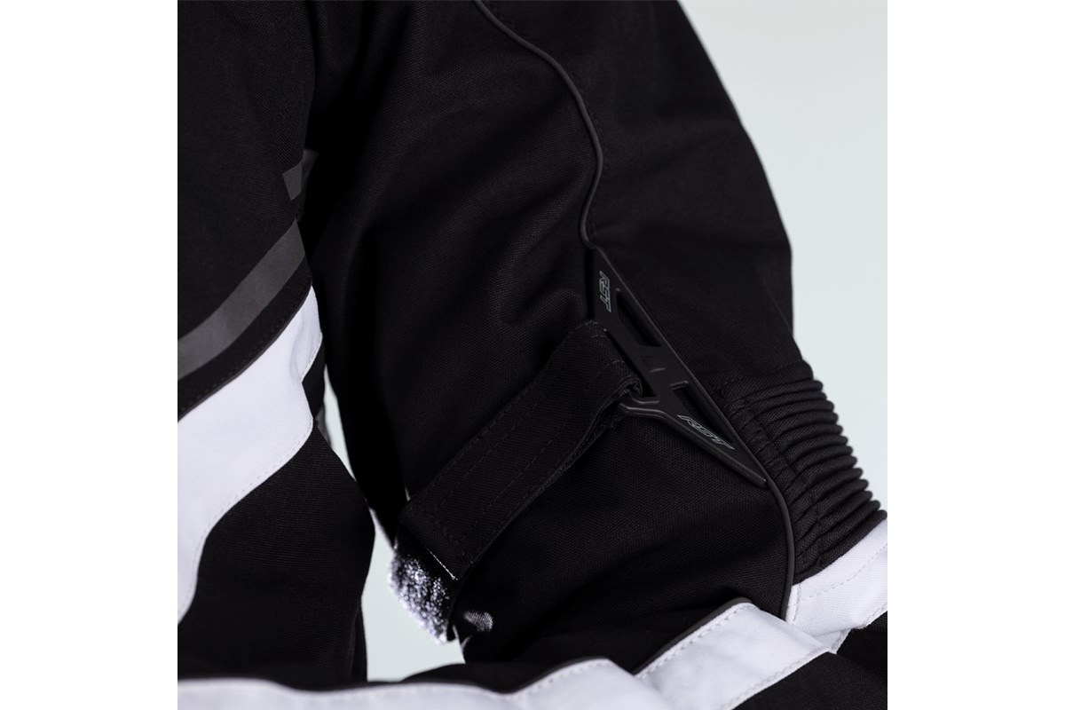 Nueva chaqueta RST Sabre