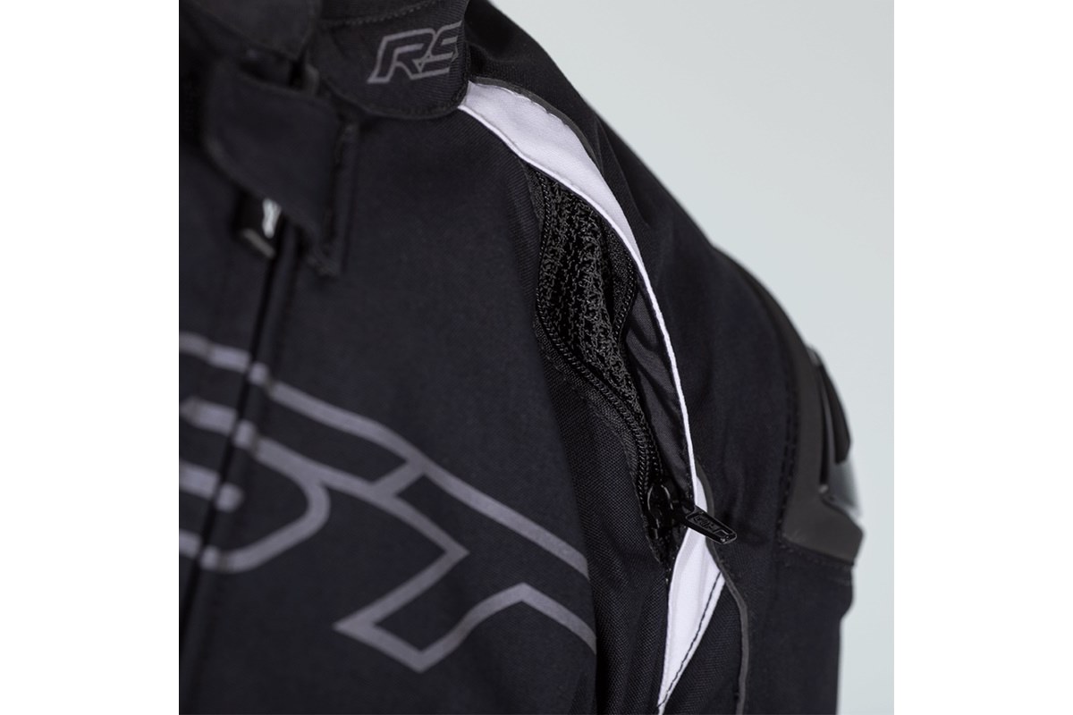 Nueva chaqueta RST Sabre