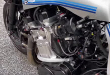 El motor que monta ofrece 600 CV de potencia