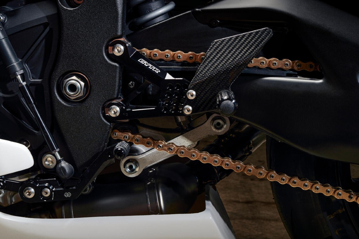 Componentes GYPR para la Yamaha R1 GYTR 2023