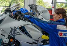 Labores de mantenimiento en un taller Suzuki