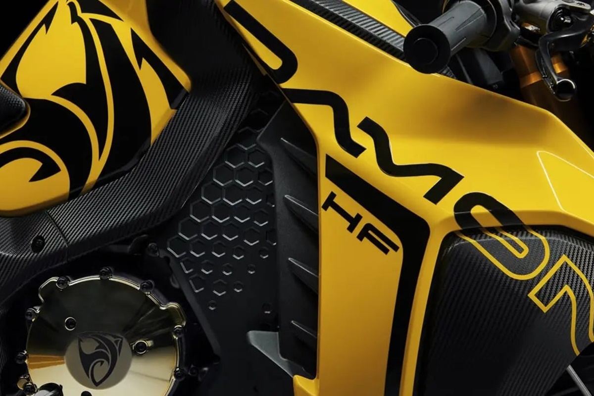 Damon HyperFighter Colossus detalle lateral