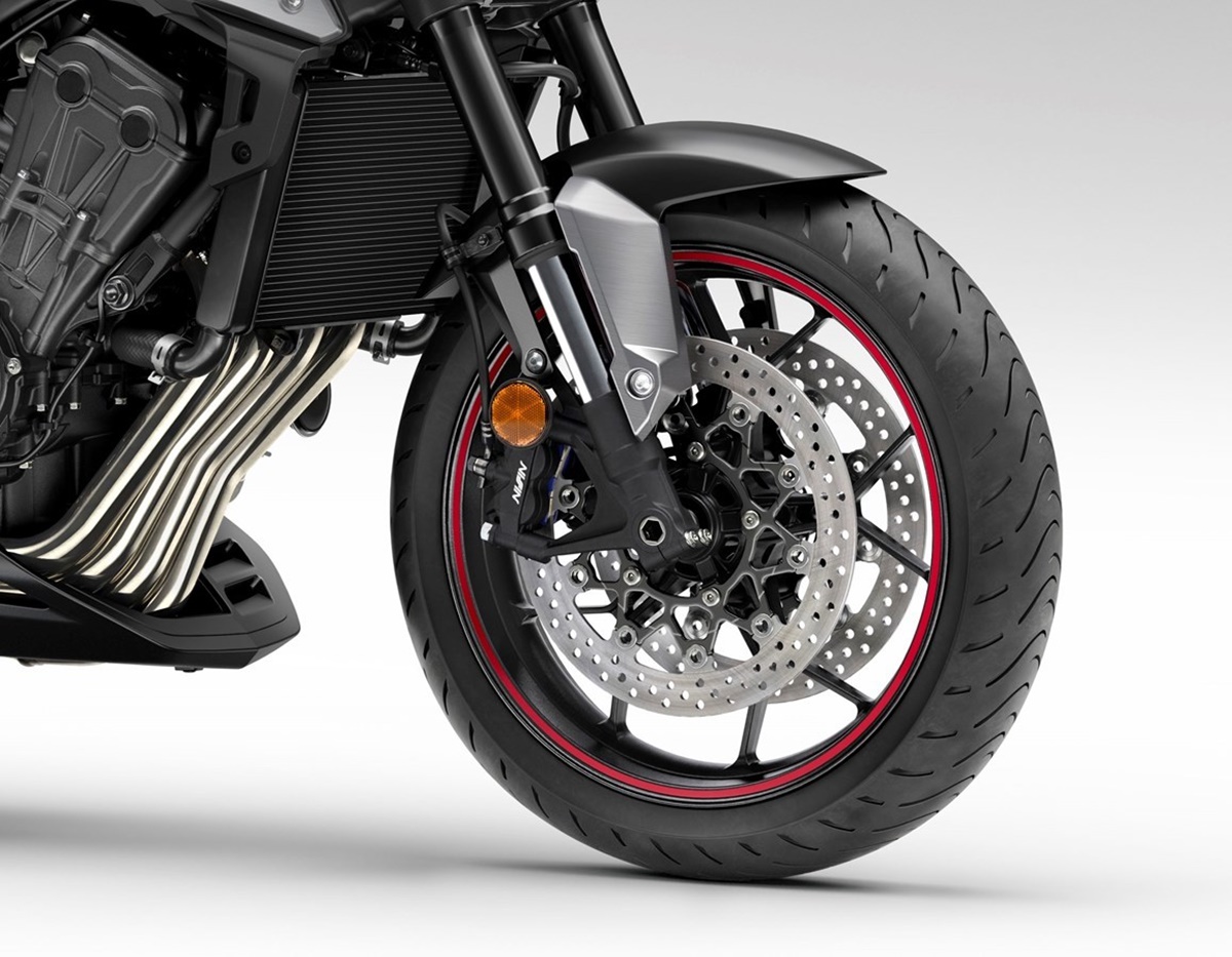 Honda CB650R 2023