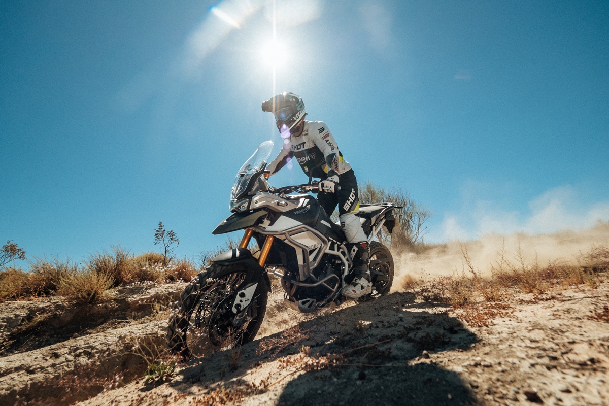 Triumph Tiger 900 Rally Pro en acción