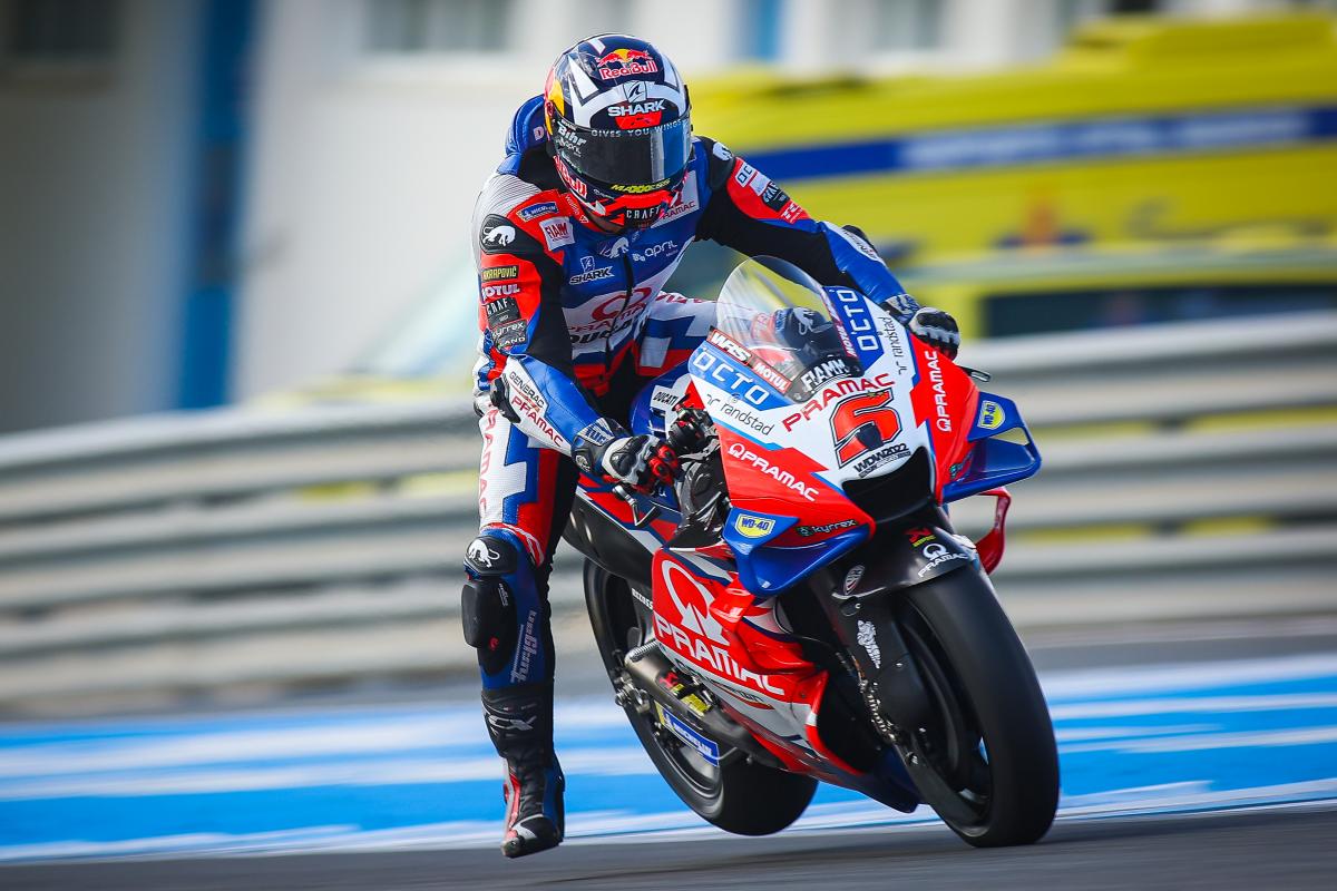Johann Zarco pilotando su Ducati en esta temporada 2022