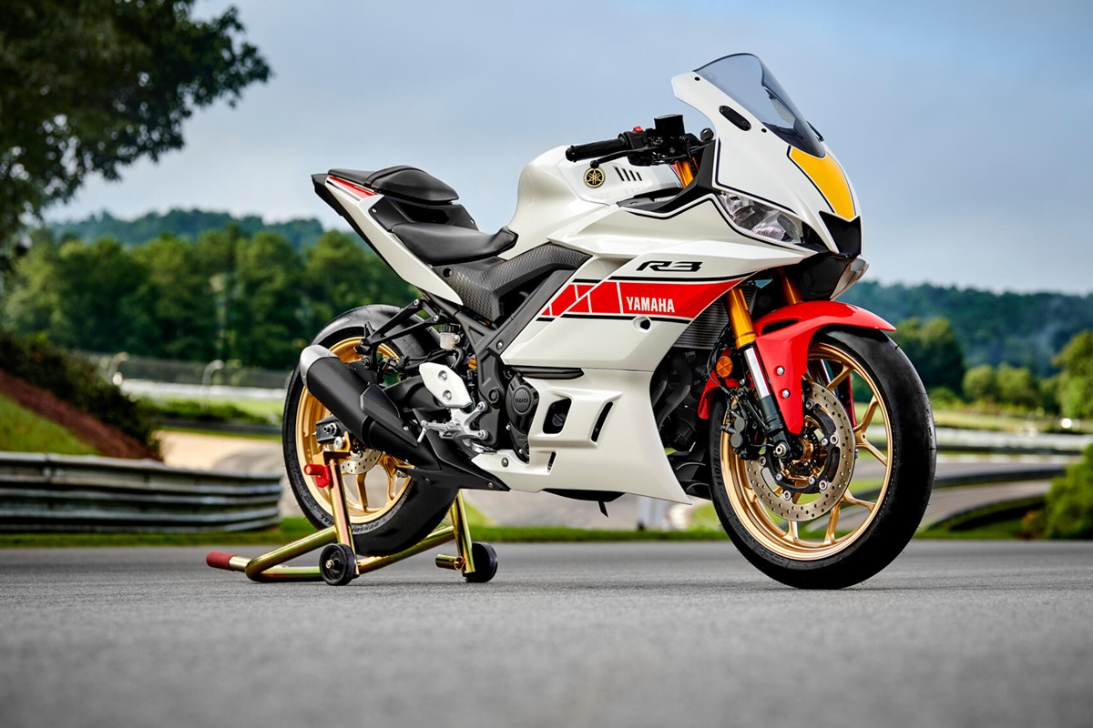 Yamaha YZF R3 World GP 60th Anniversary