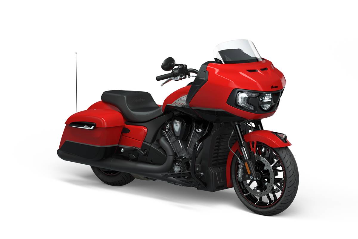 2023-ind-challengerdarkhorse-us-indyred-cgi-front3q-n23lccrra1
