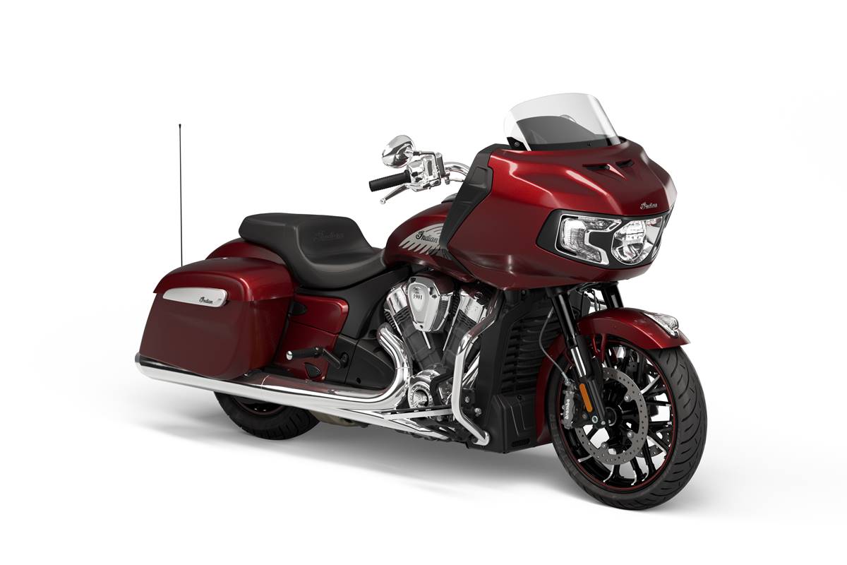 2023-ind-challengerlimited-us-maroonmetallic-cgi-front3q-n23lcarram