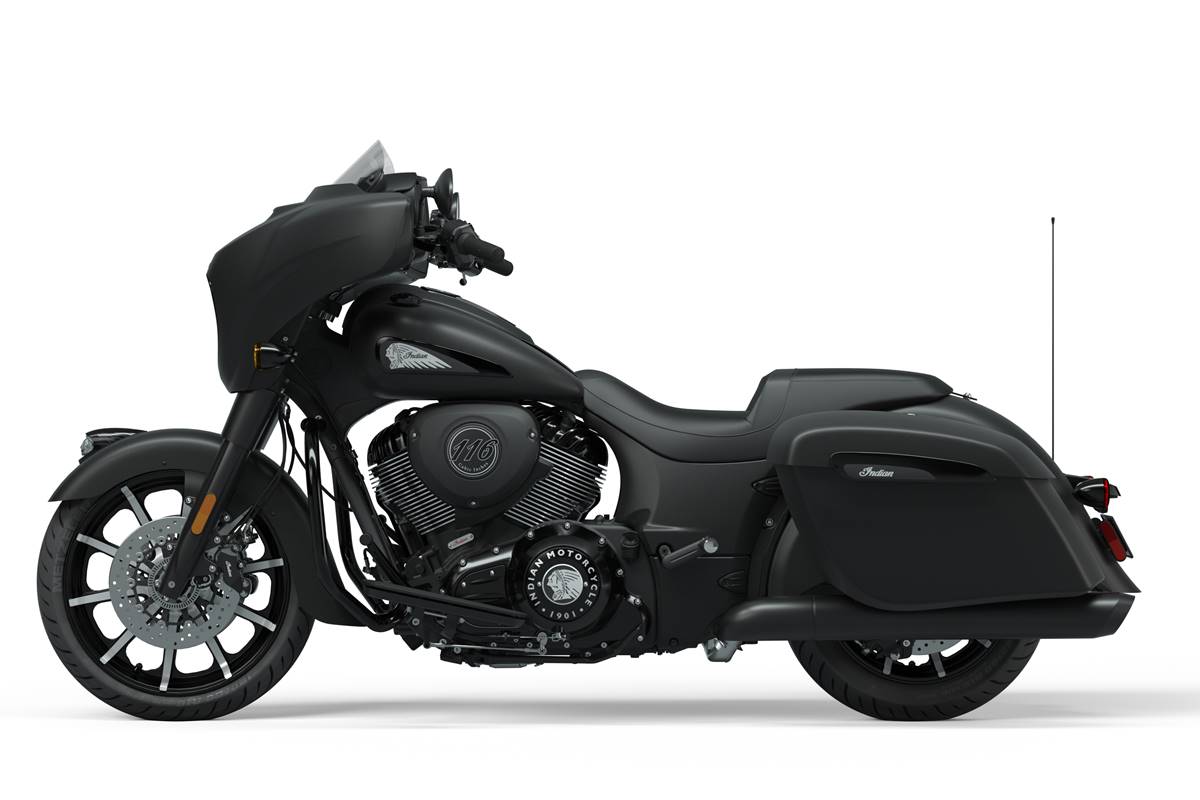2023-ind-chieftain-darkhorse-us-blacksmoke-cgi-leftprofile-n23tcdbbah