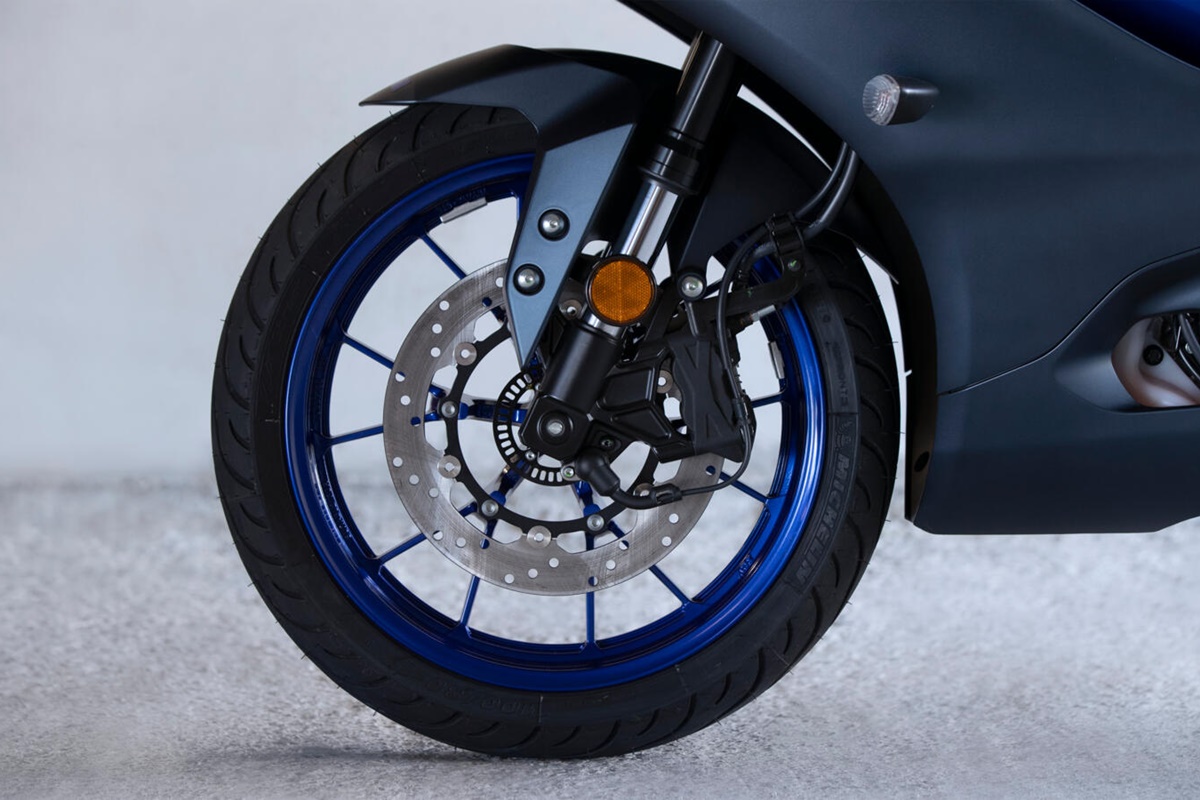 Yamaha YZF-R125 2023 en detalle