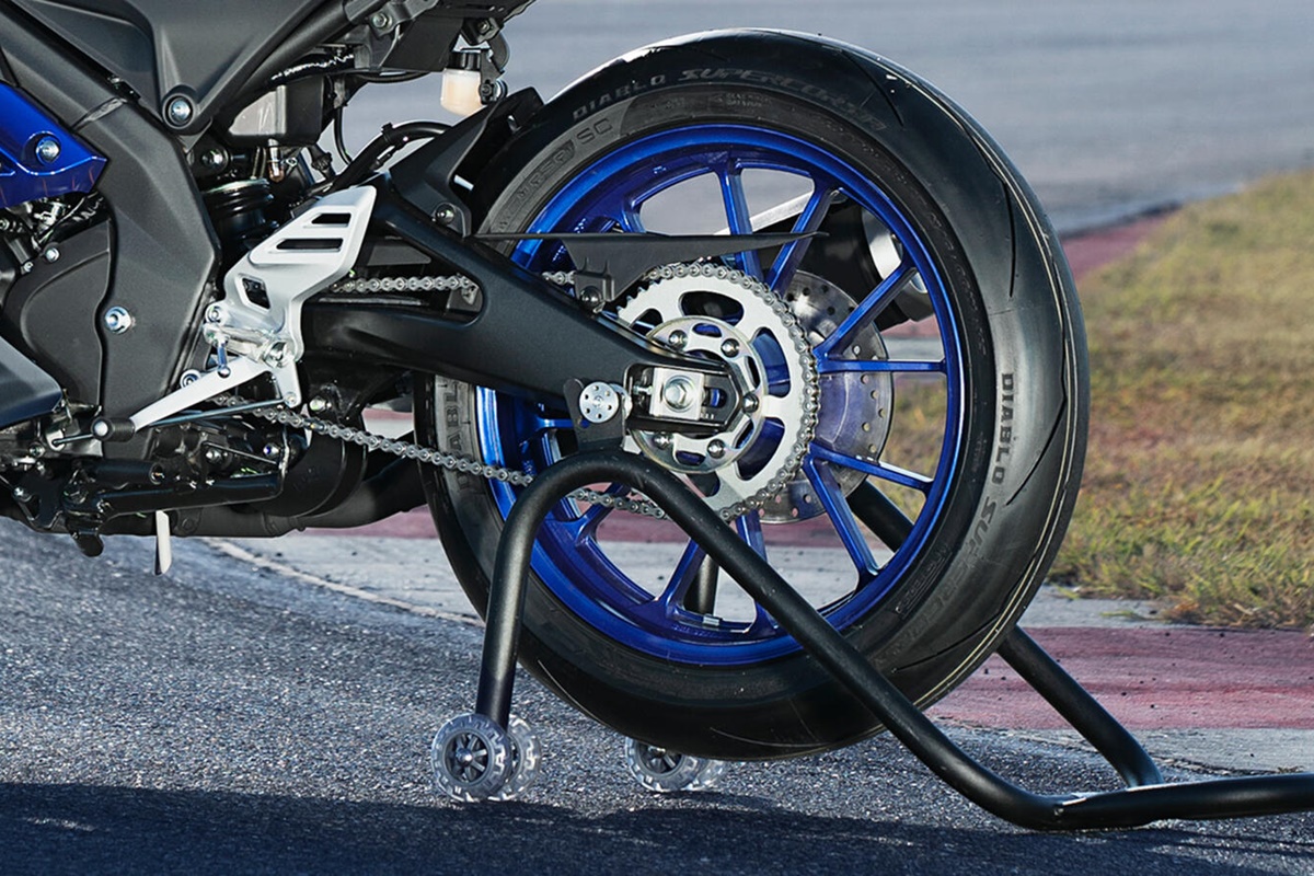 Yamaha YZF-R125 2023 en detalle