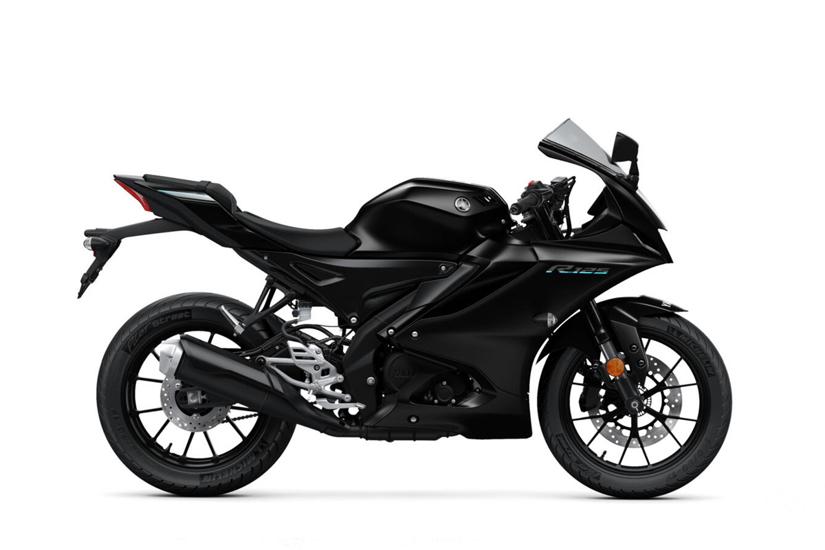 Yamaha YZF-R125 2023 en estático