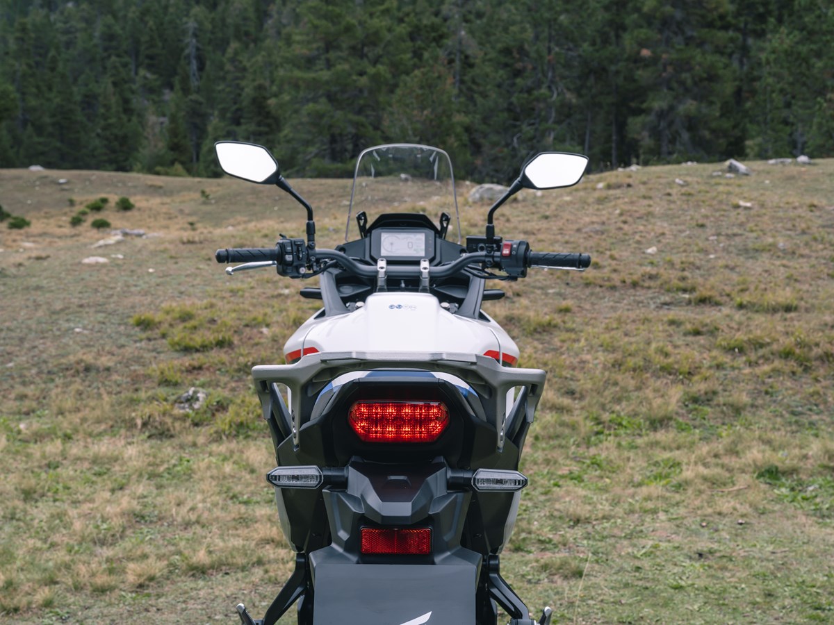 Honda XL750 Transalp 2023 en detalle