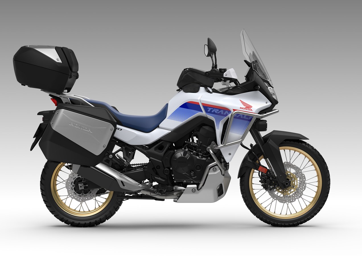 Honda XL750 Transalp 2023 en estático