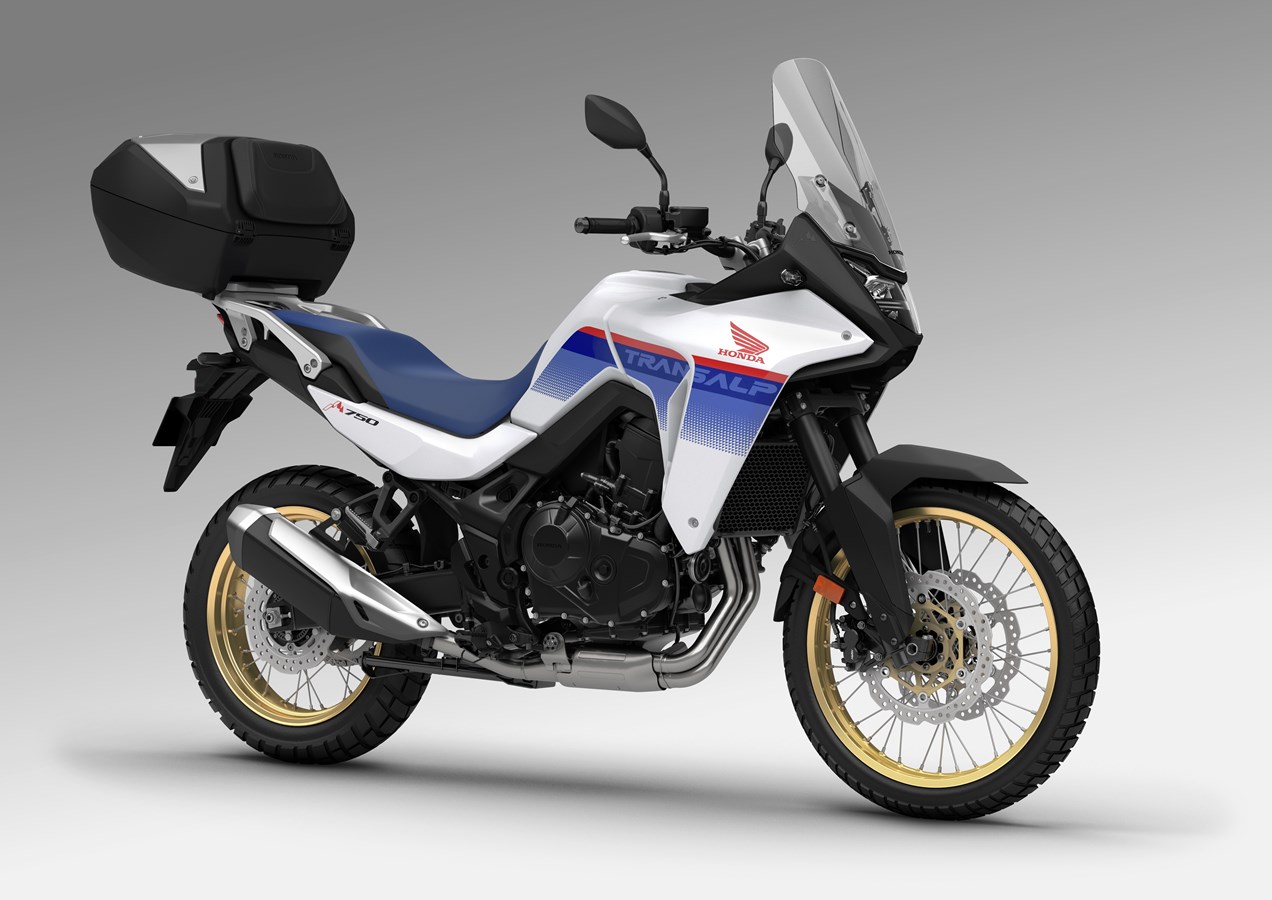Honda XL750 Transalp 2023 en estático