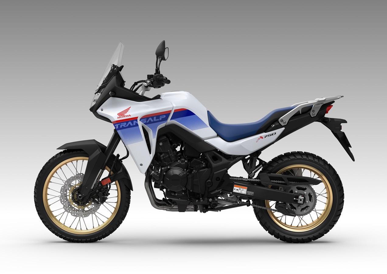 Honda XL750 Transalp 2023 en estático