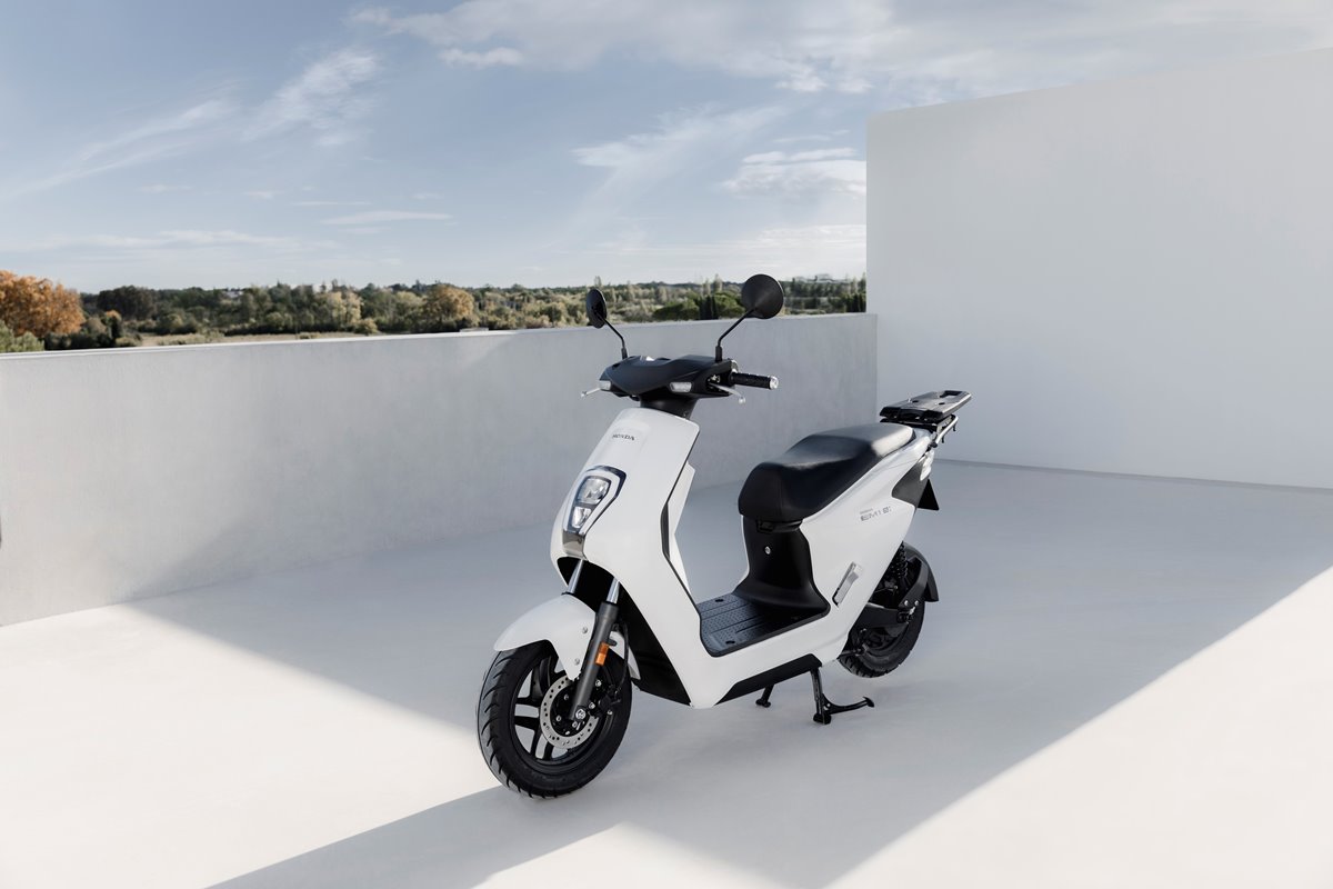 Honda EM-1 2023