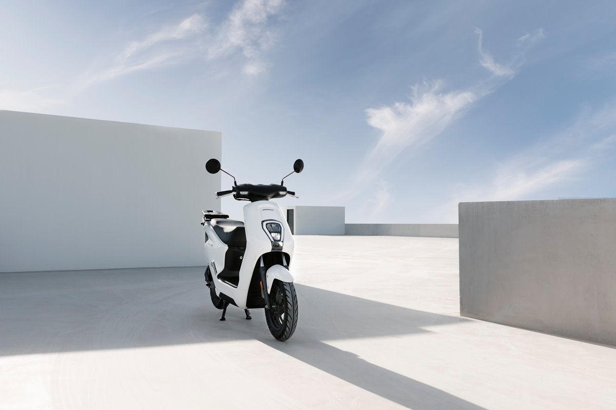 Honda EM-1 2023