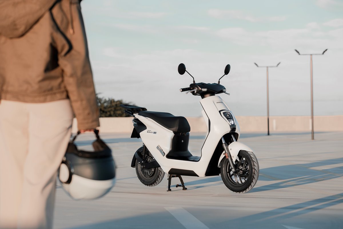 Honda EM-1 2023
