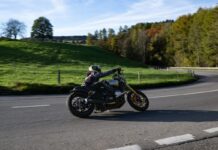 Indian Scout Rogue en acción