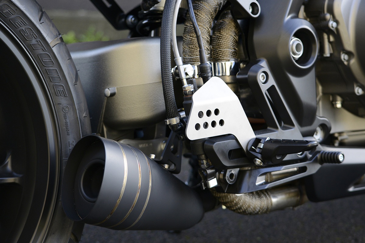 Ariel Ace Black Edition en detalle