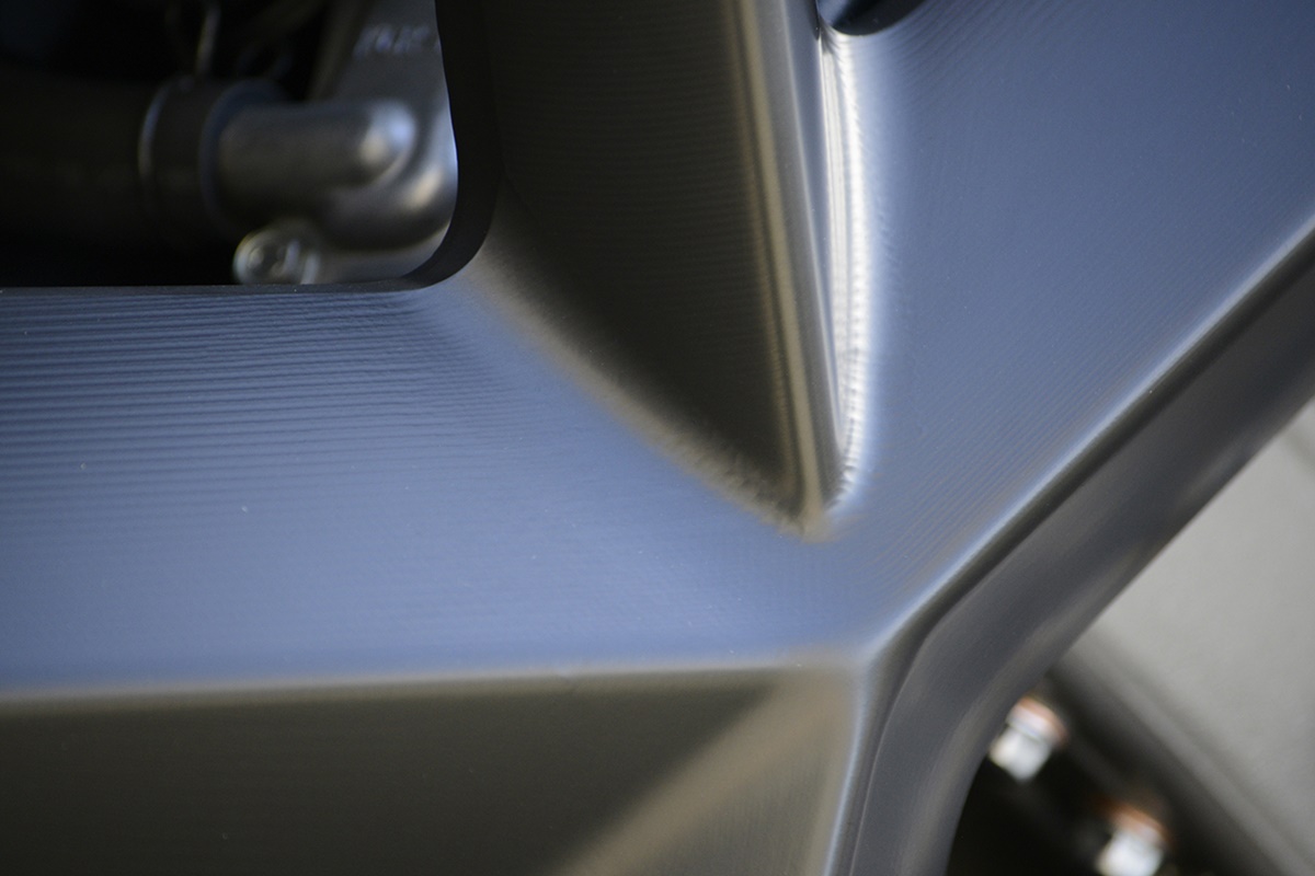 Ariel Ace Black Edition en detalle