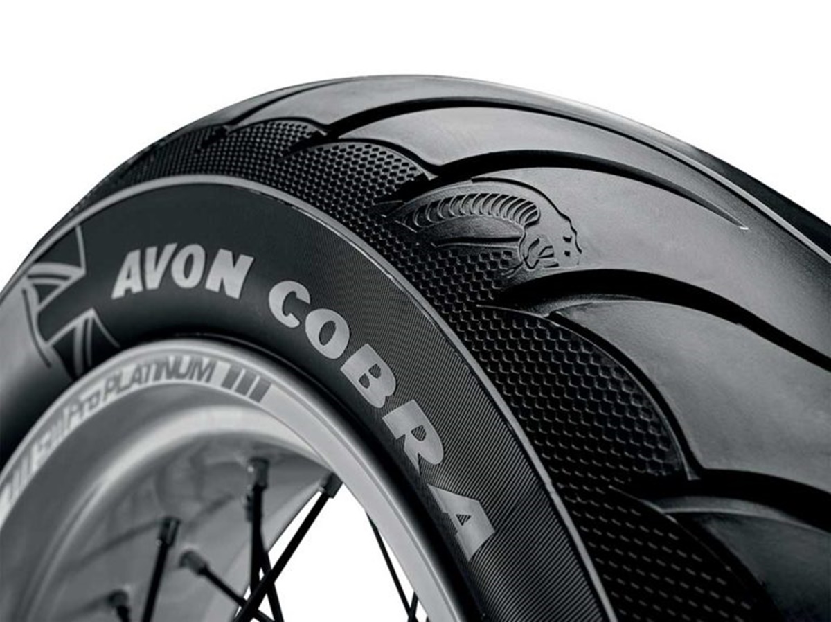 Neumático Avon Cobra