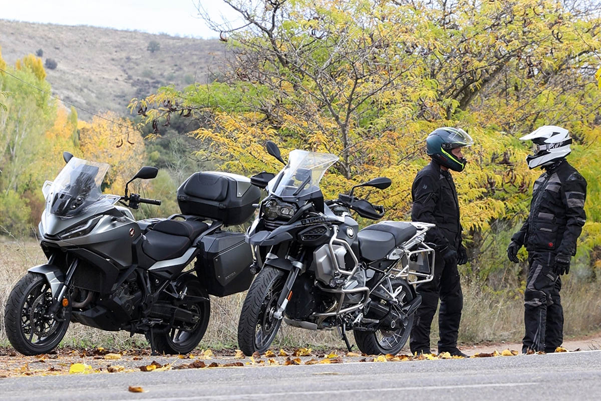 bridgestone_battlax_sport_touring_t32_2022_smn_12