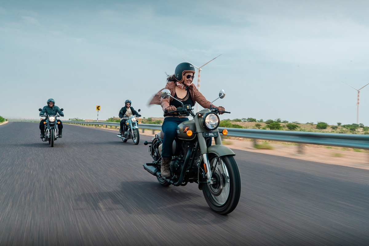 Royal Enfield Classic 2023 en acción