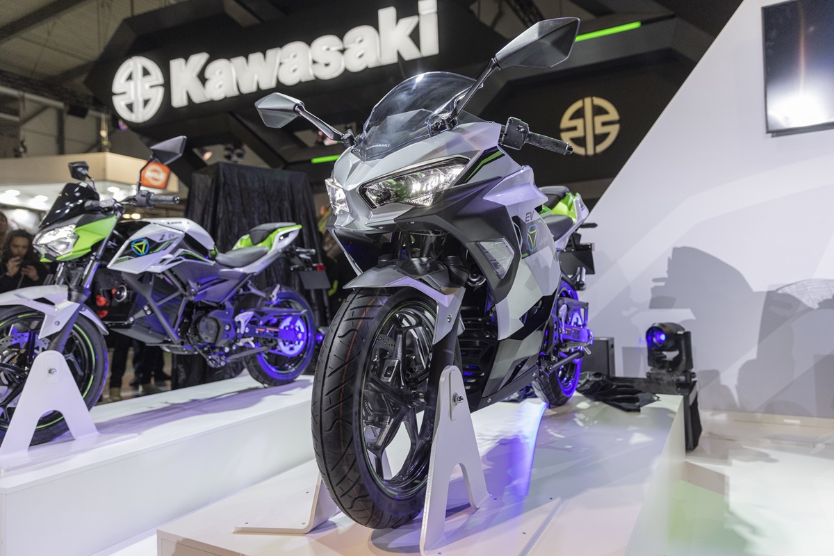 Presentación de Kawasaki en EICMA 2022
