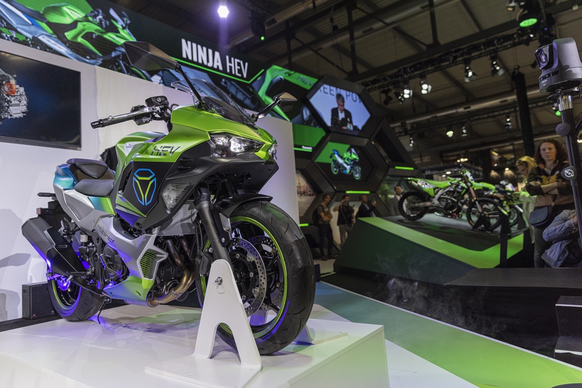 Presentación de Kawasaki en EICMA 2022