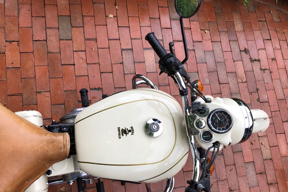 Royal Enfield Taurus en detalle