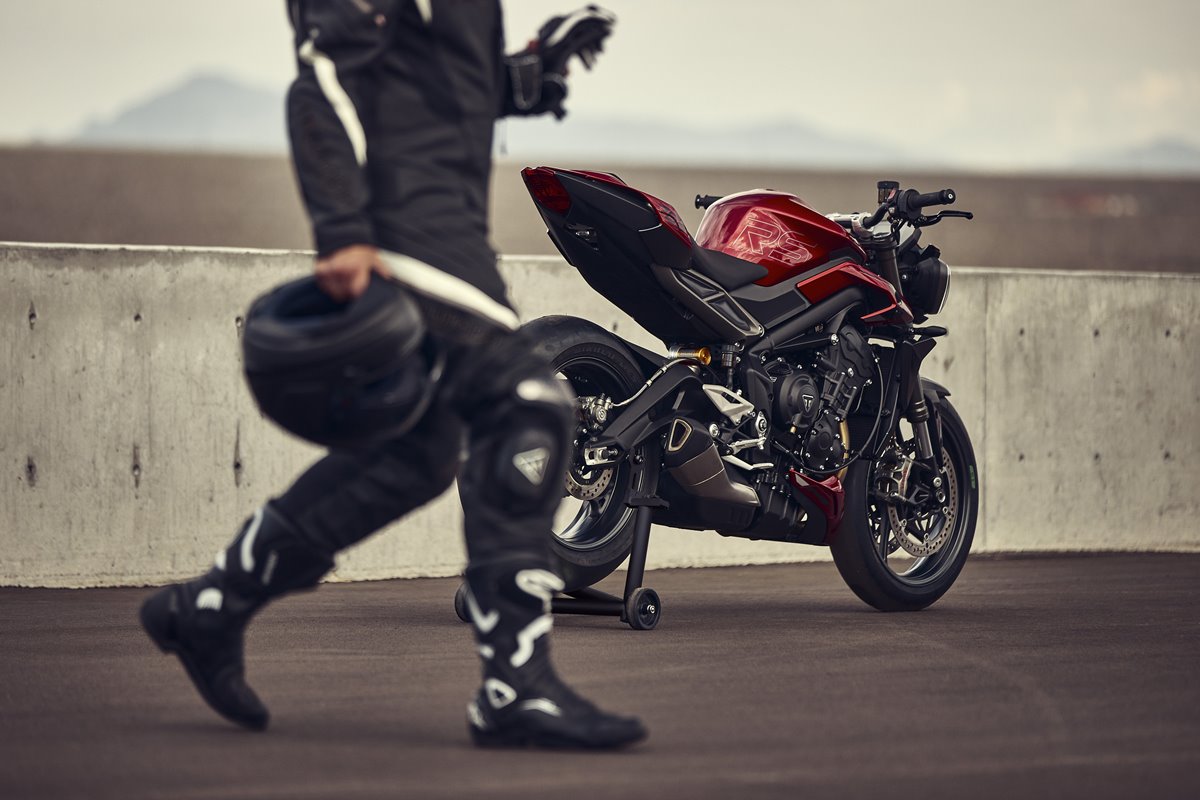 street_triple_rs_my23_32677_ml