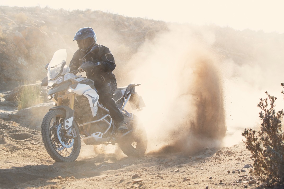 tiger-900-rally-pro-20my-az4i4550-ab-1