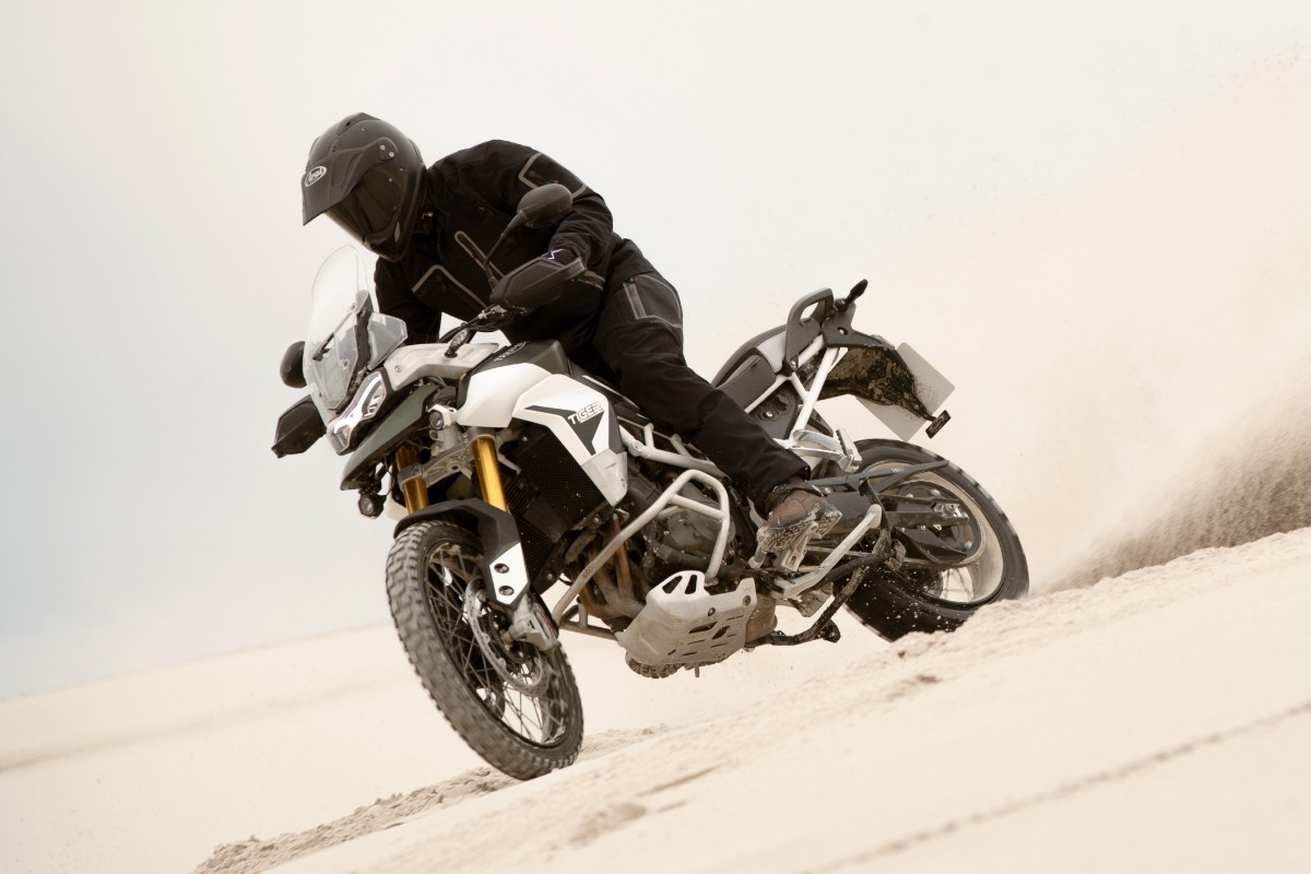 tiger-900-rally-pro-20my-az4i8073-ab-1