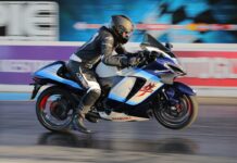 ¿Cómo es de rápida una Suzuki Hayabusa con 372 CV?