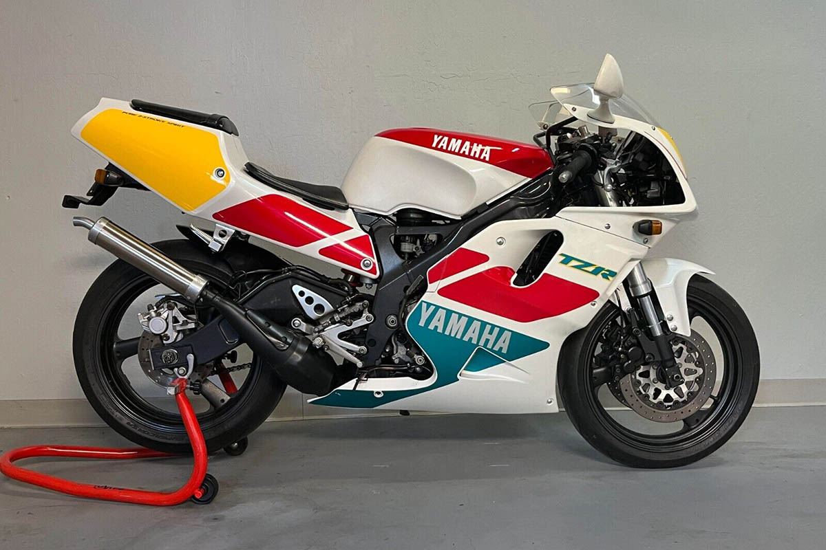 Motos de ensueño a la venta: Yamaha TZR250 RS de 1992