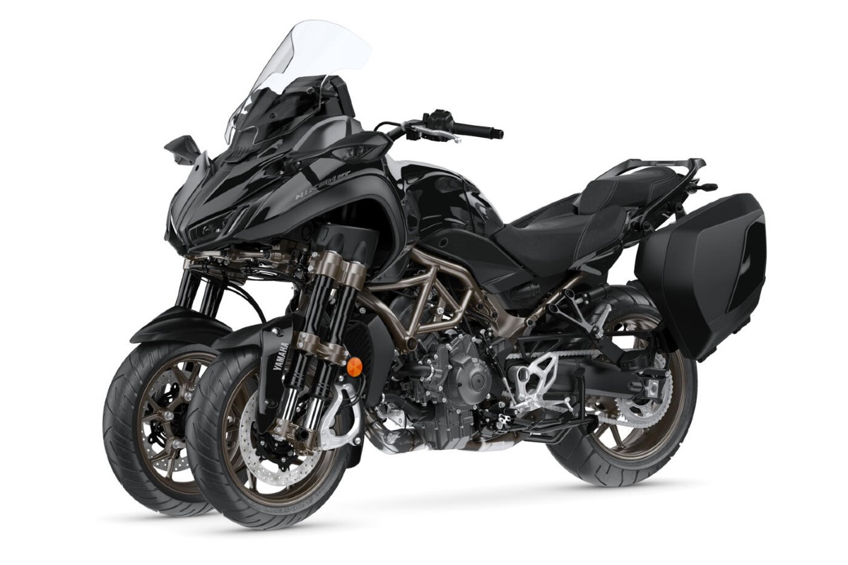 yamaha_niken_2023_5