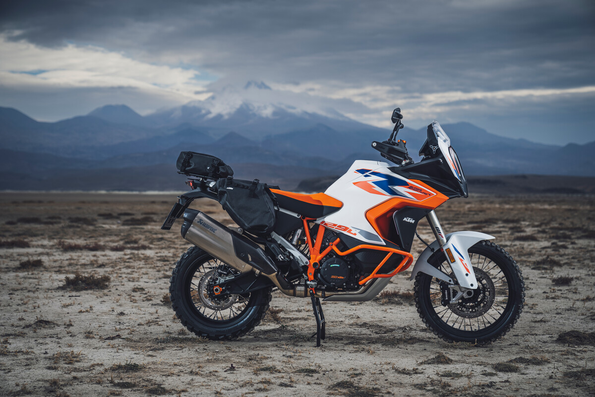 2023_ktm_1290_super_adventure_r-1