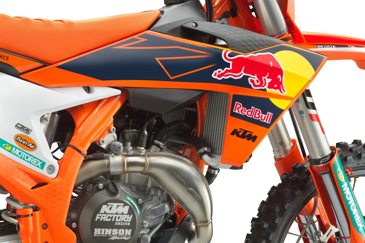 2023_ktm_450_sx-f_factory_edition_-3