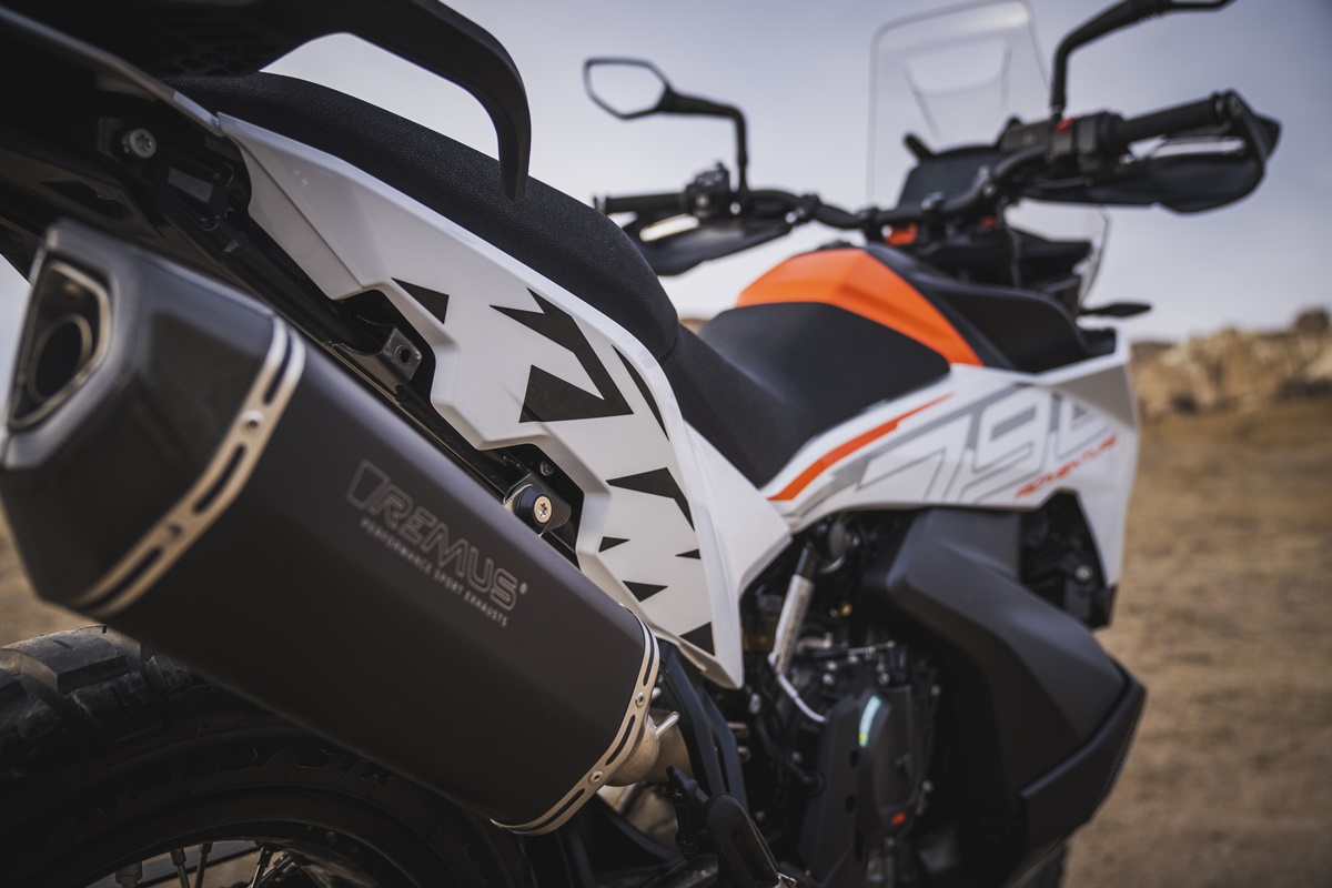 KTM 790 Adventure 2023 en detalle