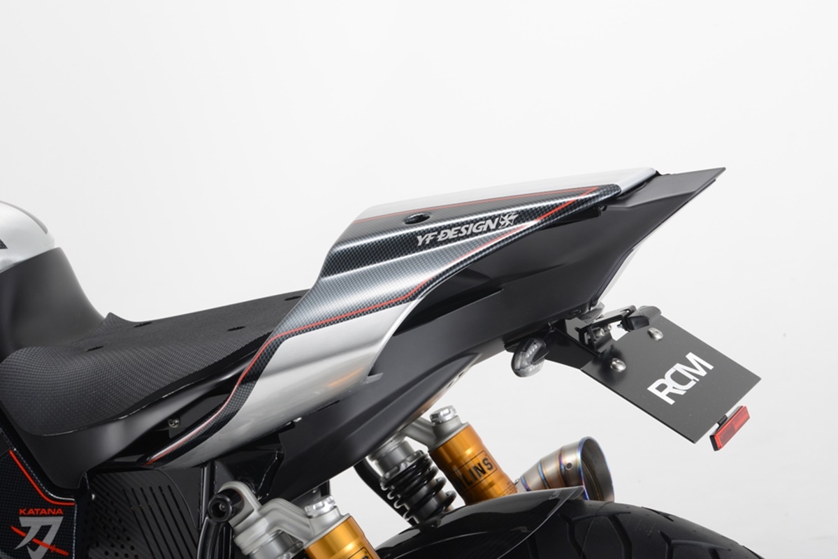 Katana GSX1000S RCM-500 en detalle