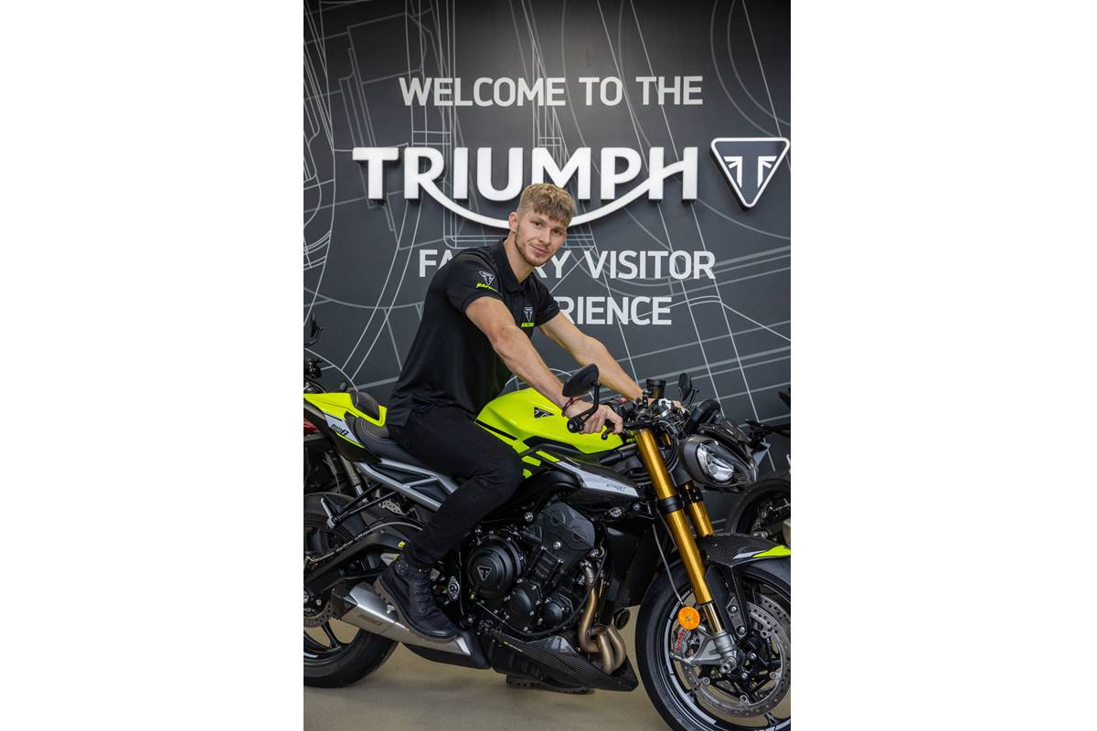 Presentación nuevos equipos Triumph Racing