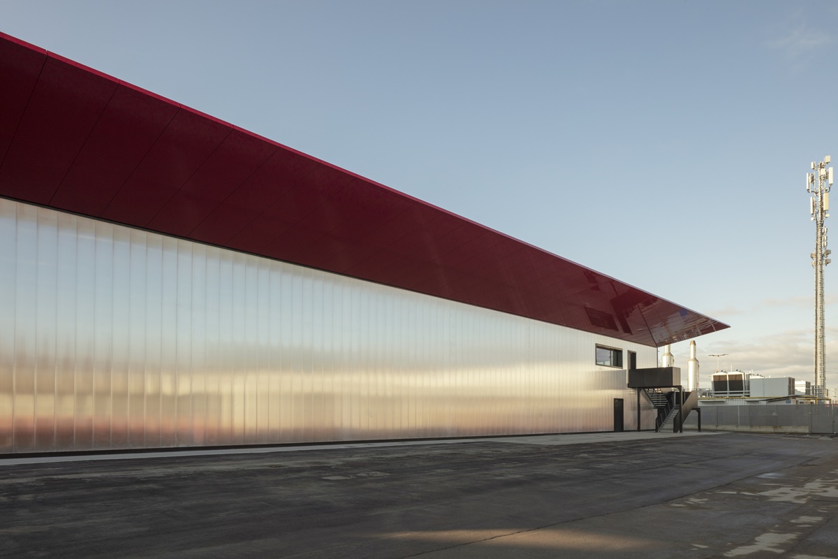 Fachada exterior del nuevo edificio de Ducati